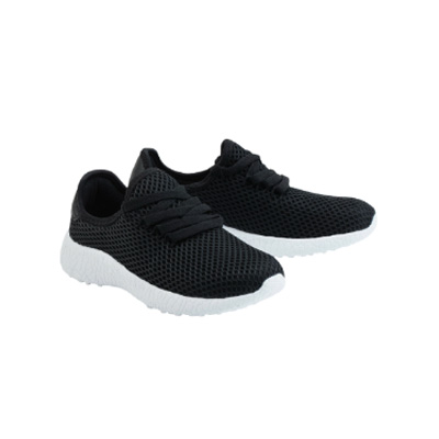 outdoor-sports-trainers-image